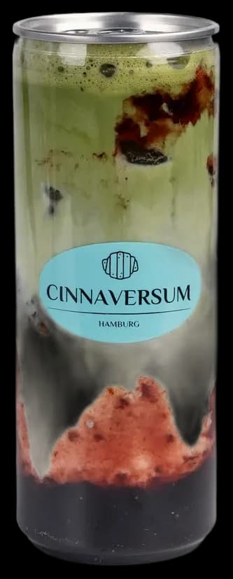 Matcha Erdbeere im Cinnaversum-Becher