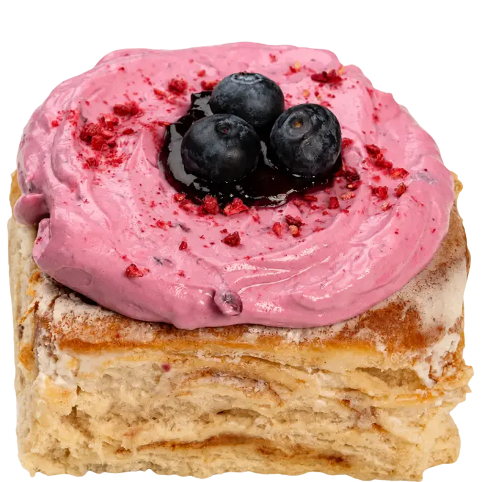 Cinna Roll mit Blaubeercreme